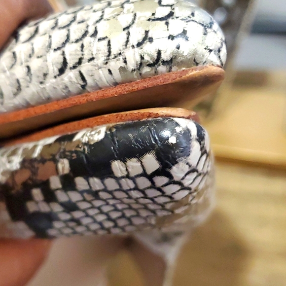 Aldo Nichole Snakeskin Block Cross Strap Heels Pumps Sz 7 - Picture 8 of 9